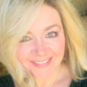 Meet your Posher, Carrie